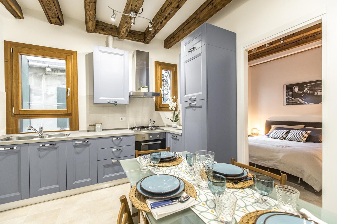 Ca Rezzonico Apartment R&R Venedig Exterior foto