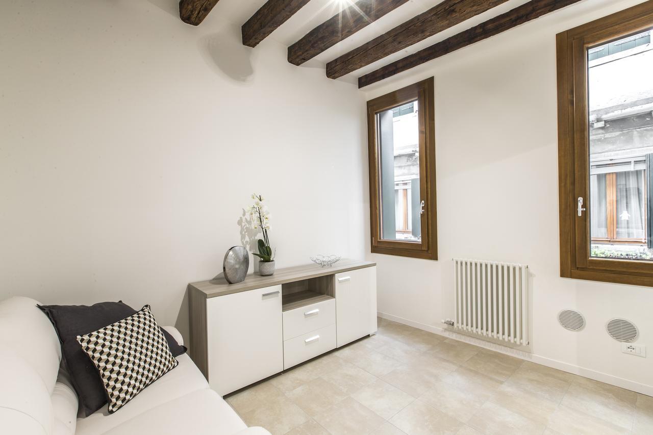 Ca Rezzonico Apartment R&R Venedig Exterior foto